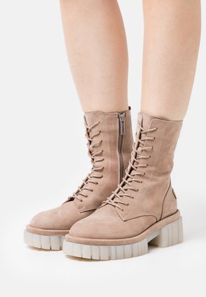 Shabbies Amsterdam Plateaustiefelette - beige
