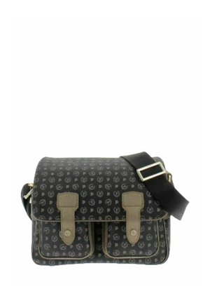 Borsa a tracolla nera con piccolo motivo logo ripetuto, due tasche frontali con fibbie color cuoio e tracolla nera regolabile.