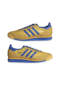 adidas Originals SL 72 RS - Joggesko - utility yellow   bright royal   core white