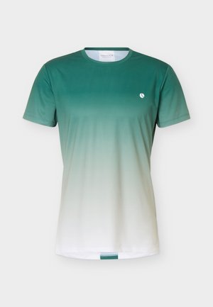 Kratka zeleno-bela ombre majica z okroglim ovratnikom in kratkimi rokavi, z majhnim belim logotipom na levi strani prsnega koša, prikazana na nevtralnem ozadju.