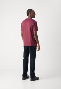 GANT SHIELD - T-shirt basic - wine red