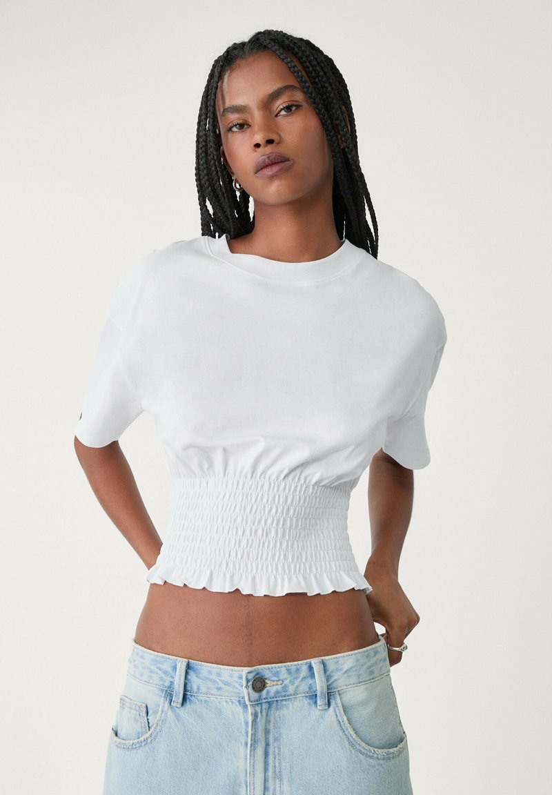 Stradivarius - WITH GATHERED - T-shirts print - white, Forstør