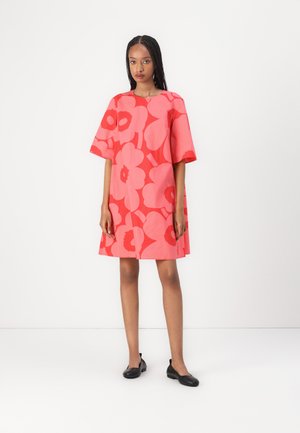 Marimekko KUKKIVA UNIKKO - Day dress - red/pink