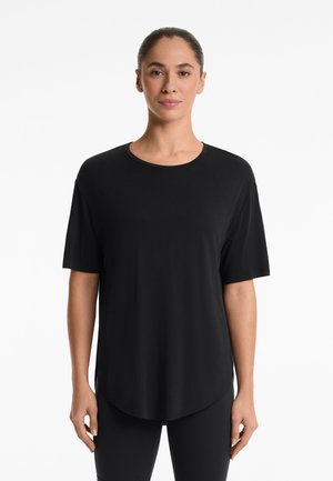 Black short-sleeve t-shirt with a round neckline, loose fit, curved hem, and soft texture, designed for a relaxed appearance.