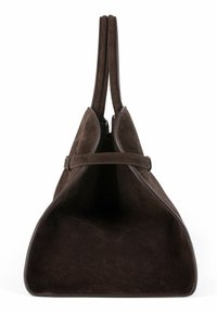 Borsa tote in camoscio marrone con ampio apertura, doppi manici allungati e rifiniture in pelle rinforzata lungo i bordi, che mostrano una texture morbida.