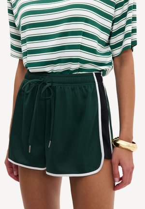 LOAVIES, PURE DEVOTION - Short - green dark   solid