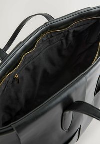 WEAVE SHOULDER  - Geantă de mână - black