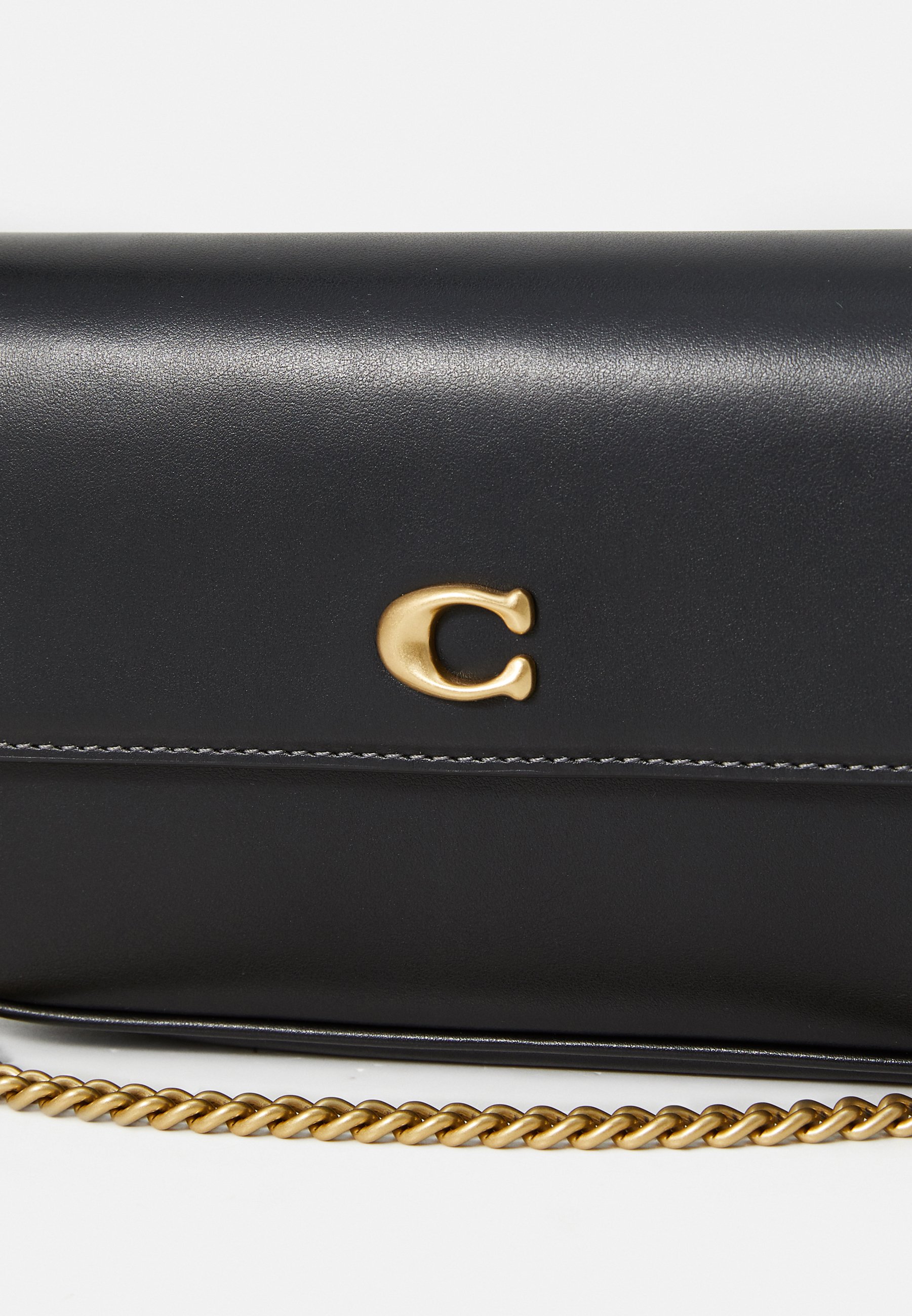 COACH BROOK FLAP CHAIN BAG - Rankinė - black/juoda - Zalando.lt