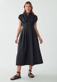 WILLA OTIS Shirt dress black Zalando