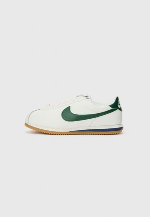 CORTEZ LEATHER - Trainers - summit white/fir midnight/navy/mtlc silver-coloured/gum light brown