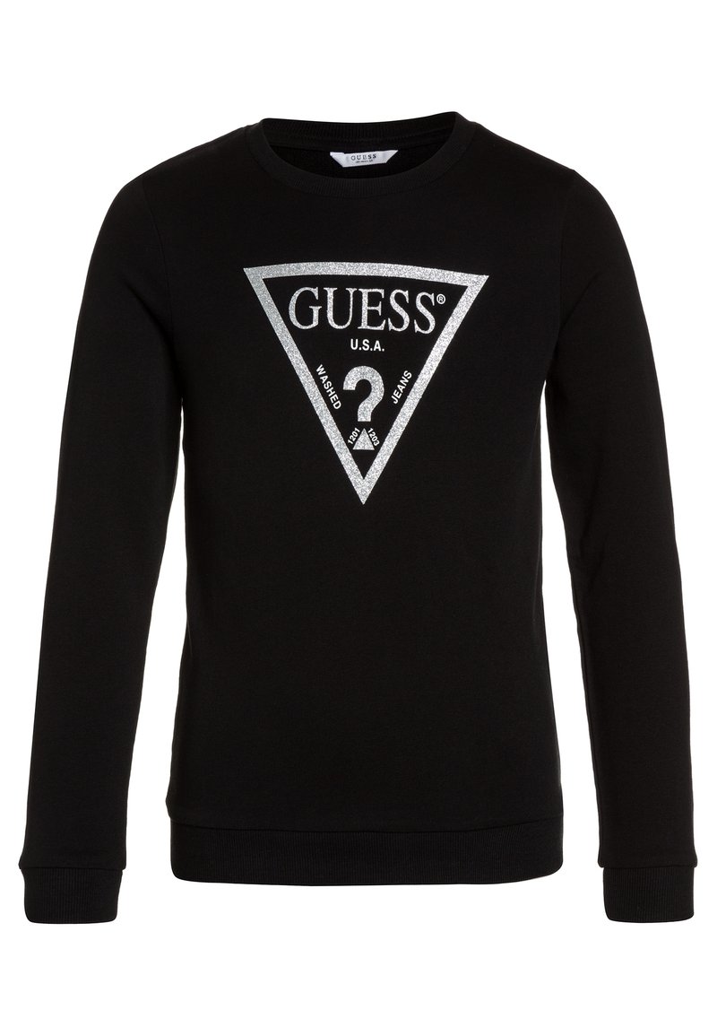 Sudadera negra con cuello redondo y mangas largas, que presenta un logo triangular plateado metálico con el texto "GUESS U.S.A."