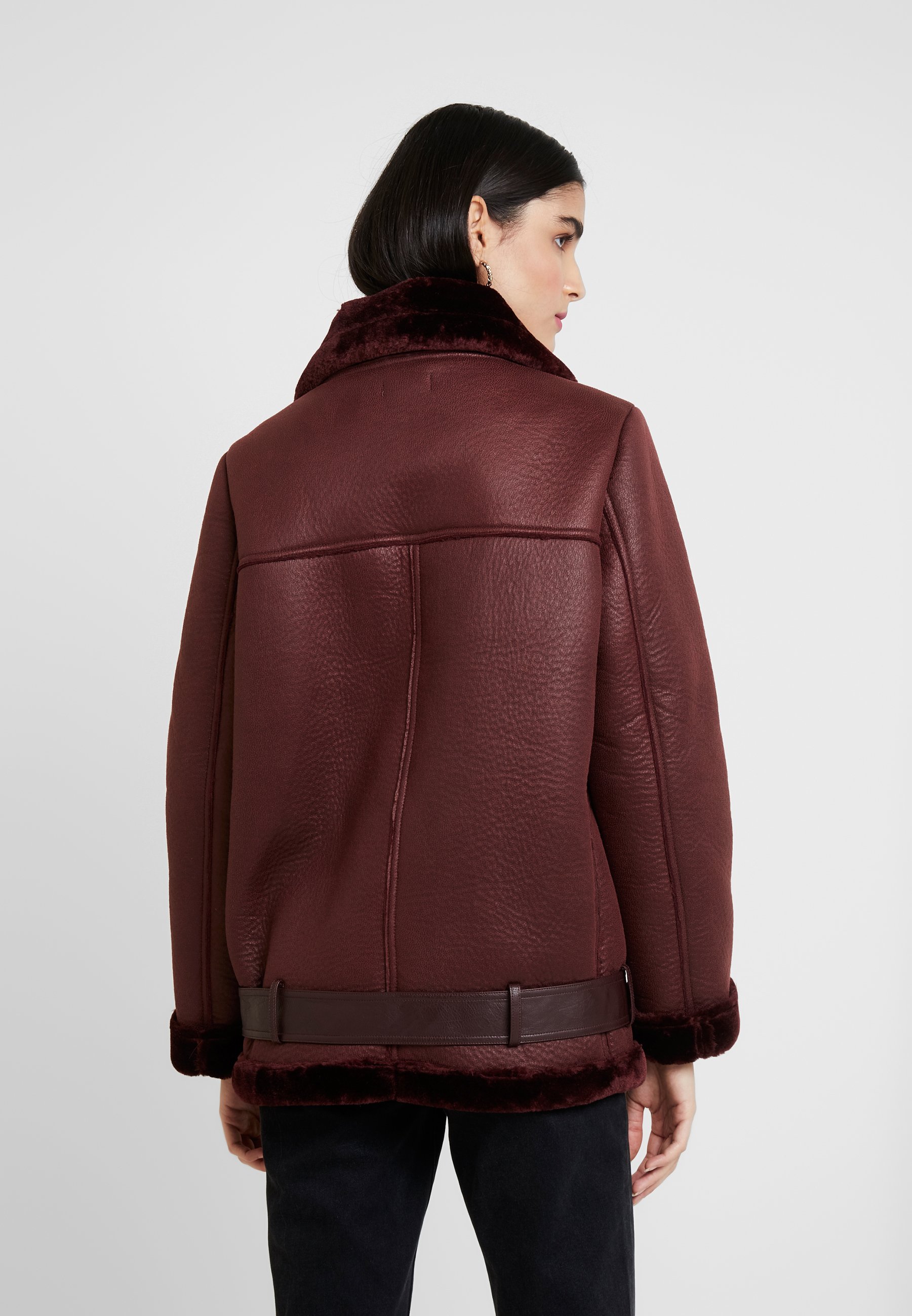 KIOMI Imitatieleren jas burgundybordeauxrood Zalando.nl KIOMI Imitatieleren jas burgundybordeauxrood Zalando.nl