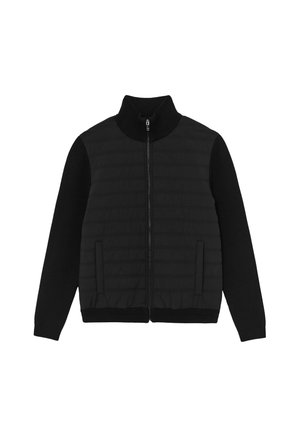 Czarna kurtka na całej długości z zamkiem, z prążkowanym wysokim kołnierzem i rękawami, pikowany przedni panel oraz dwie przednie kieszenie.