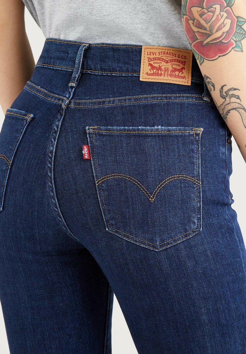 Damen Kleider | Levi's® CHELSEA HOUR Jeans Straight Leg darkindigo/dunkelblau - SC08871 Damen Kleider | Levi's® CHELSEA HOUR Jeans Straight Leg darkindigo/dunkelblau - SC08871