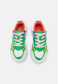Lacoste L003 NEO CHILDREN TRAINERS - Sneakers basse - white/blue