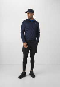 Nike Performance PACER granatowy