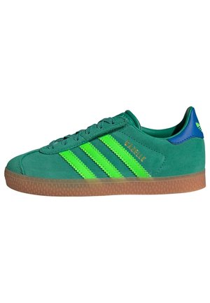GAZELLE - Sneakers laag - semi court green   solar green   blue bird