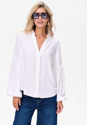 NUTKA - Hemdbluse - white