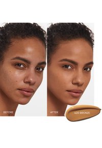 Shiseido SYNCHRO SKIN SELF-REFRESHING FOUNDATION SPF30 - Foundation - bronze