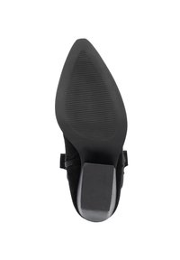 Suela de zapato negro de tacón alto con punta afilada, goma texturada para agarre y un pequeño tacón; acabado mate en general con sutiles acentos de diseño.