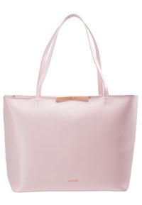 Sac cabas en cuir rose clair avec double poignée et un petit détail rectangulaire doré près du centre supérieur.