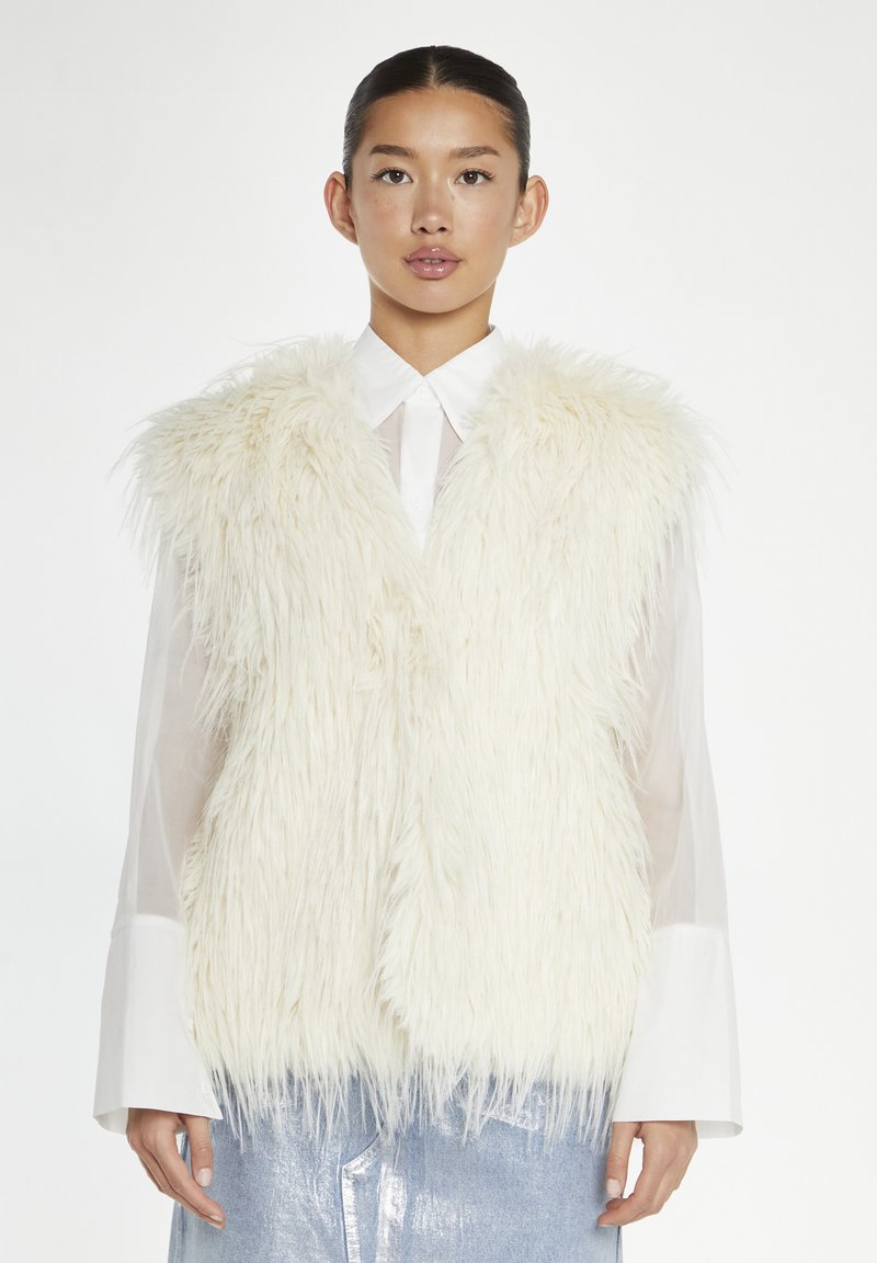 Glamorous Väst - cream