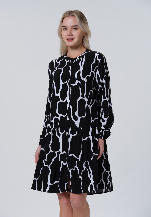 HUOSIOLAMPI - Freizeitkleid - schwarz