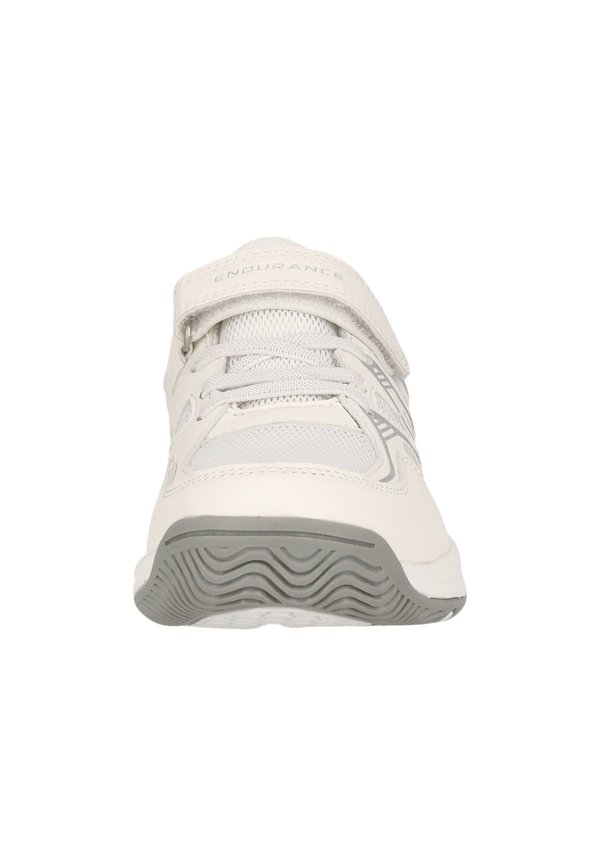 TASI – Laufschuh Straße