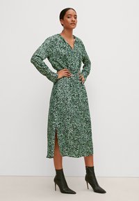 comma MIT ALLOVER-PRINT - Freizeitkleid - schwarz