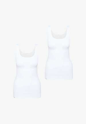 Débardeurs blancs, présentant un décolleté rond et des bretelles larges. Fabriqués à partir d'un matériau doux avec une coupe ajustée. Comprend un ourlet renforcé en bas.