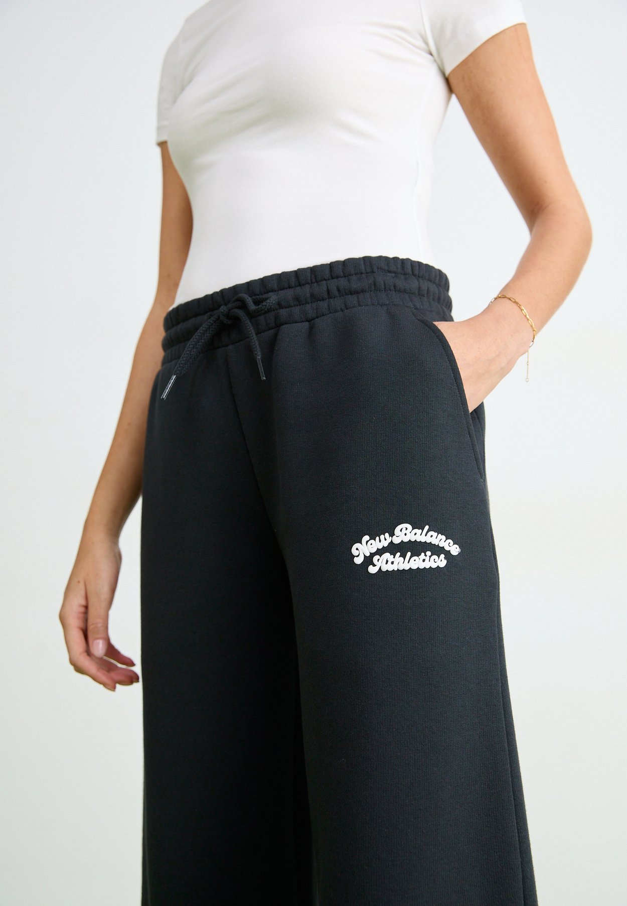 LINEAR HERITAGE WIDE LEG 