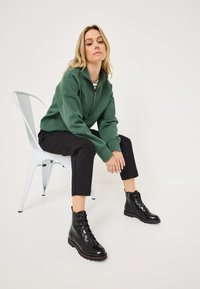 Tamaris ELEGANTE MIT TOUCH-IT - Bottines à plateau - black patent