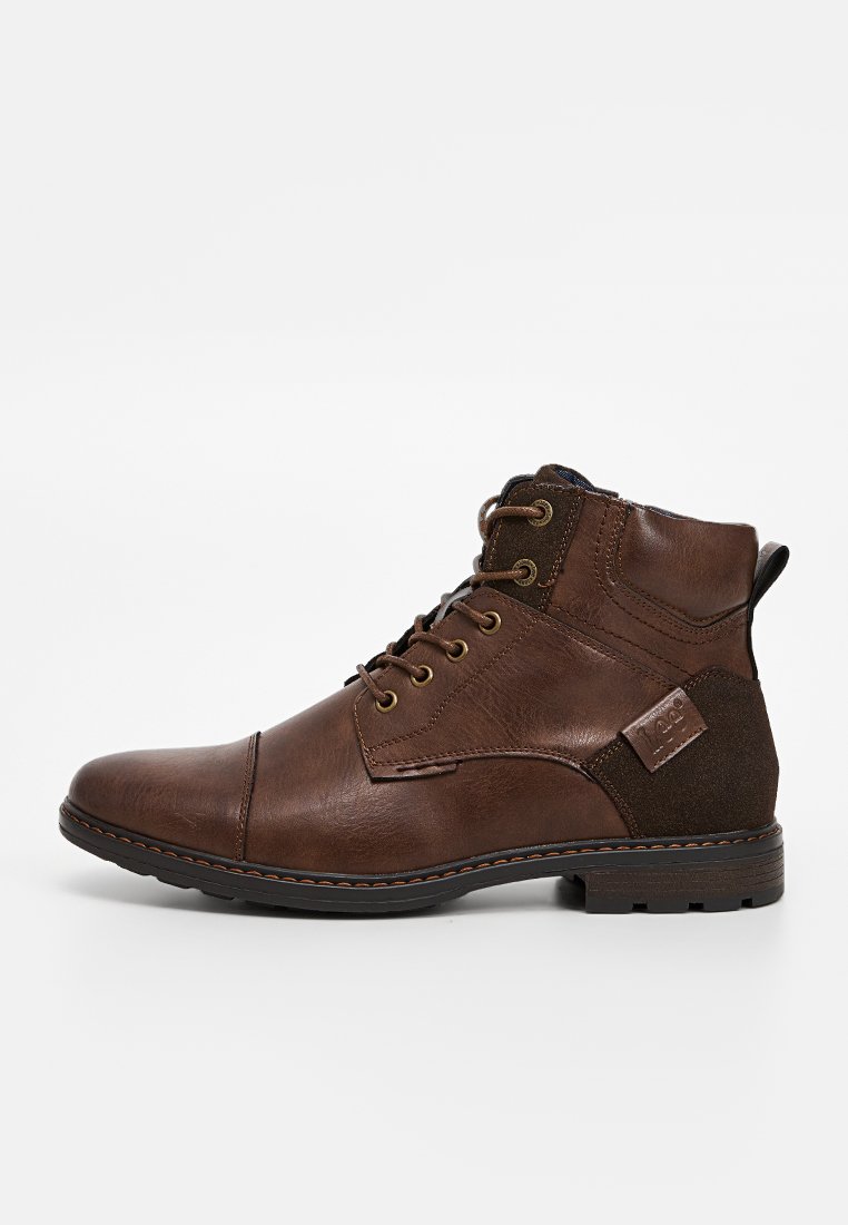 Botines con cordones