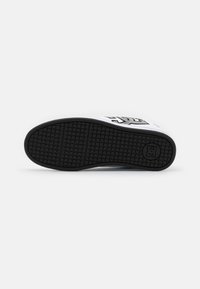 DC Shoes NET UNISEX - Sapatilhas - white/battleship