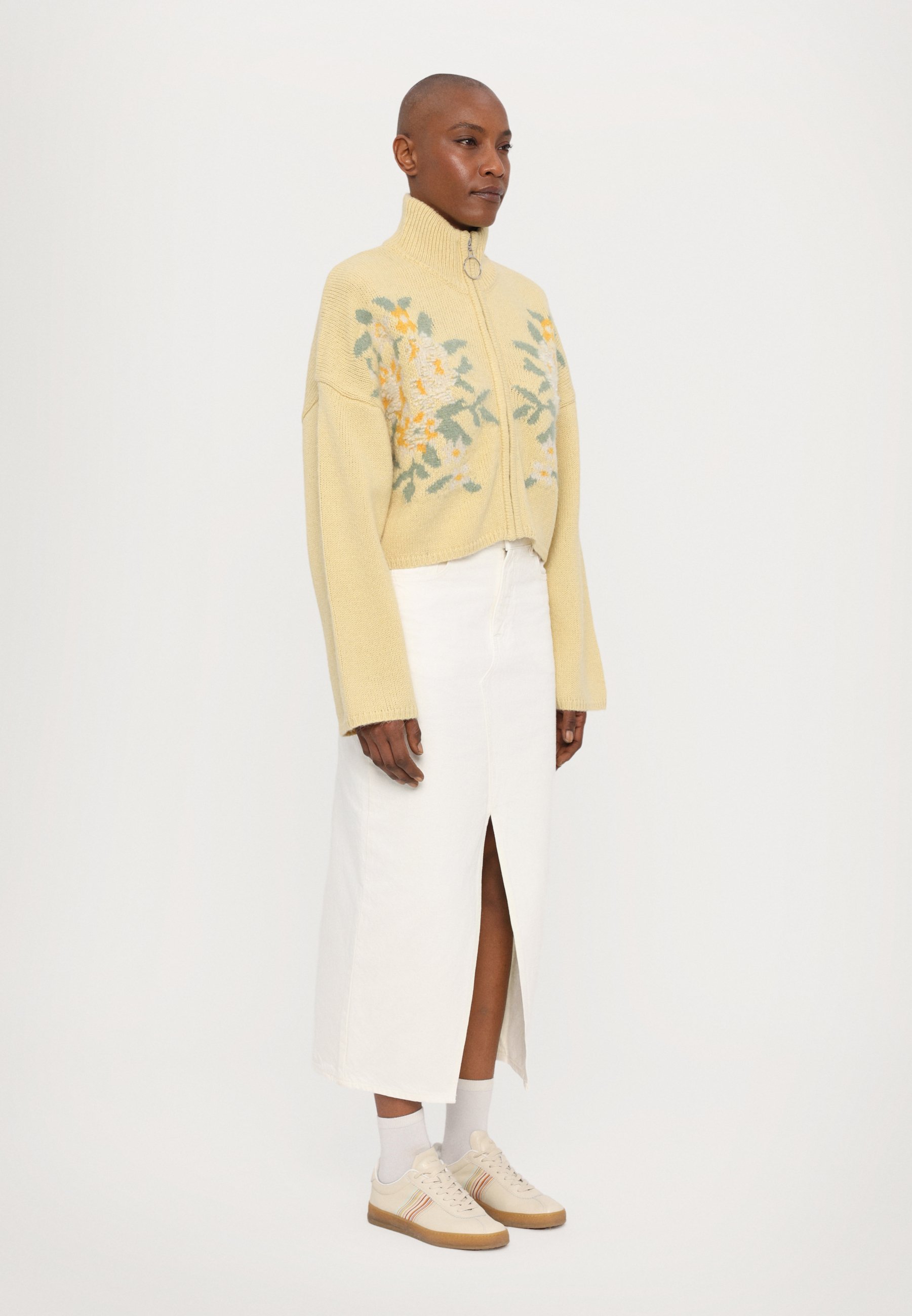 Holzweiler TINE CROPPED CARDIGAN - Cardigan - yellow mix/yellow