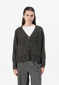 Vero Moda BOOM LS V-NECK BUTTON  NOOS - Kofta - chocolate torte