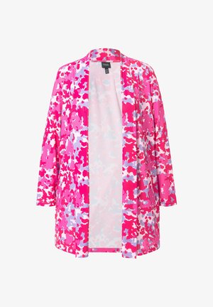 Lyserød og lilla kimono med blomsterprint, lange ærmer og åben front, lavet af et let, tekstureret stof.