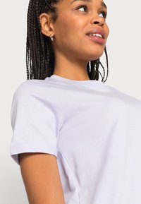 Pieces PCRIA FOLD UP SOLID TEE - T-shirt básica - purple heather