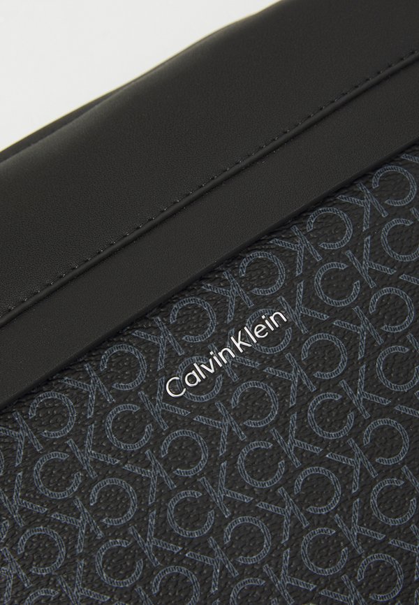 MUST MONO CAMERA BAG - Cross body bag4