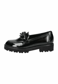 Schwarze Lacklederschuhe mit einer robusten Sohle, die ein dekoratives Rüschendetail auf der Vorderseite und eine glatte Oberfläche aufweisen.