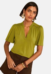 Ei valittu, lime green