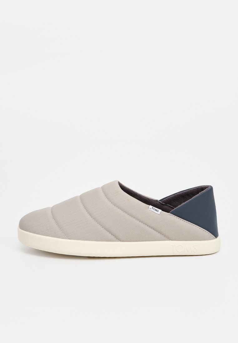 TOMS Pantoffels lichtgrijs TOMS Pantoffels lichtgrijs