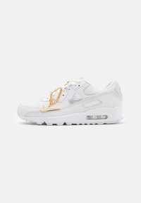 Επιλέχθηκε, summit white/dark beetroot/white/metalic gold