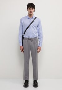 Calliope TINTA - Pantaloni - grigio