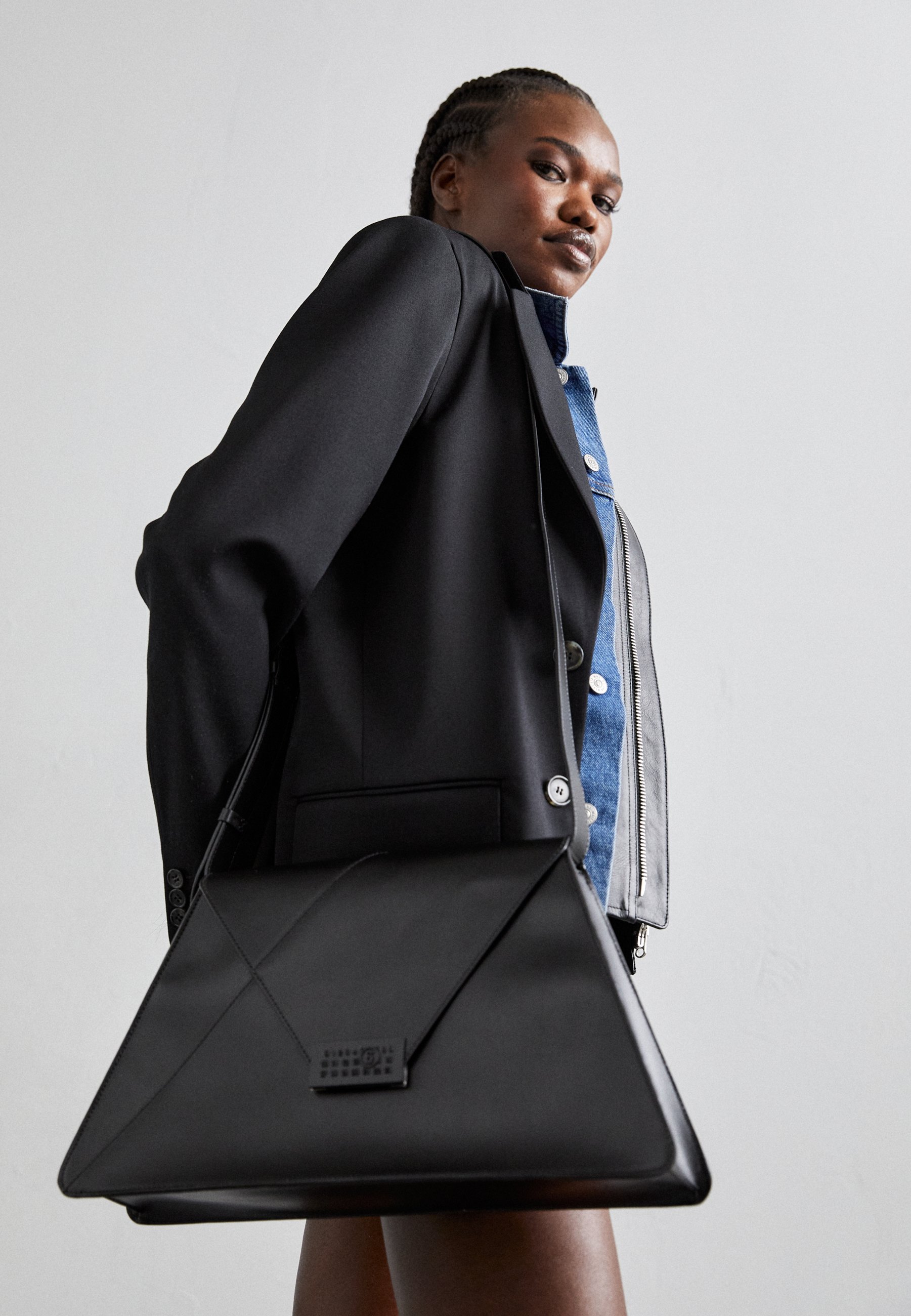 MM6 Maison Margiela NUMBERS SHOULDER BAG LARGE - Handbag - black  