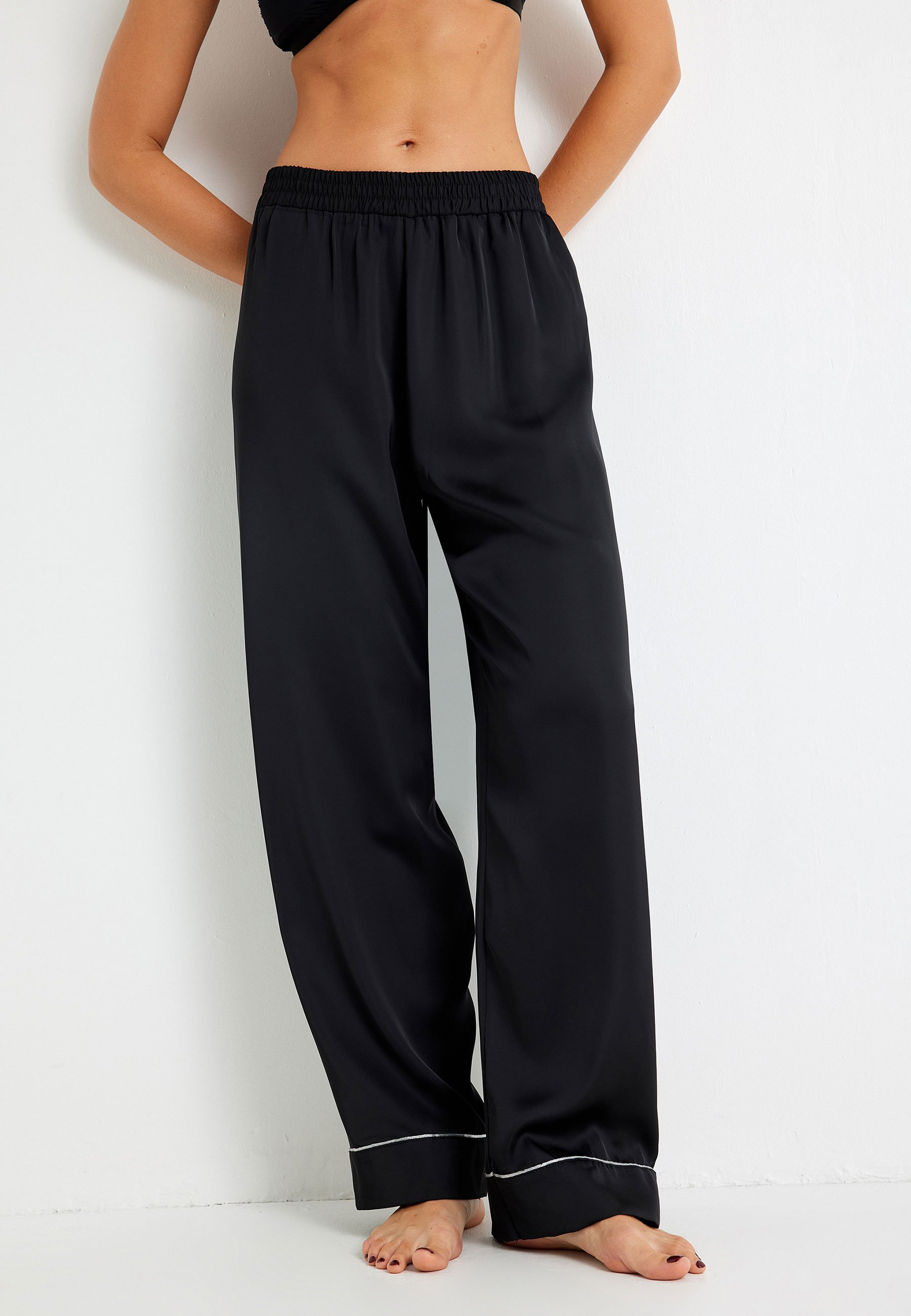 Pantaloni Pigiama Wide Leg In Ciniglia Nero - Acquista Online | Terranova - Foto 7