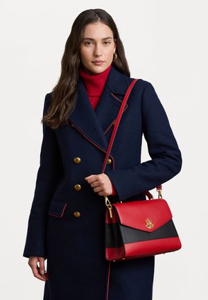 TWO TONE LEATHER MEDIUM FARRAH SATCHEL - Geantă de mână - black/festive red