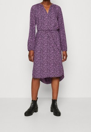 Vardagsklänning - purple