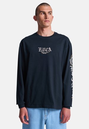 - Bluzka z długim rękawem