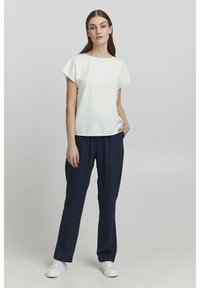 Oxmo OXARNORA - Camicetta - off white